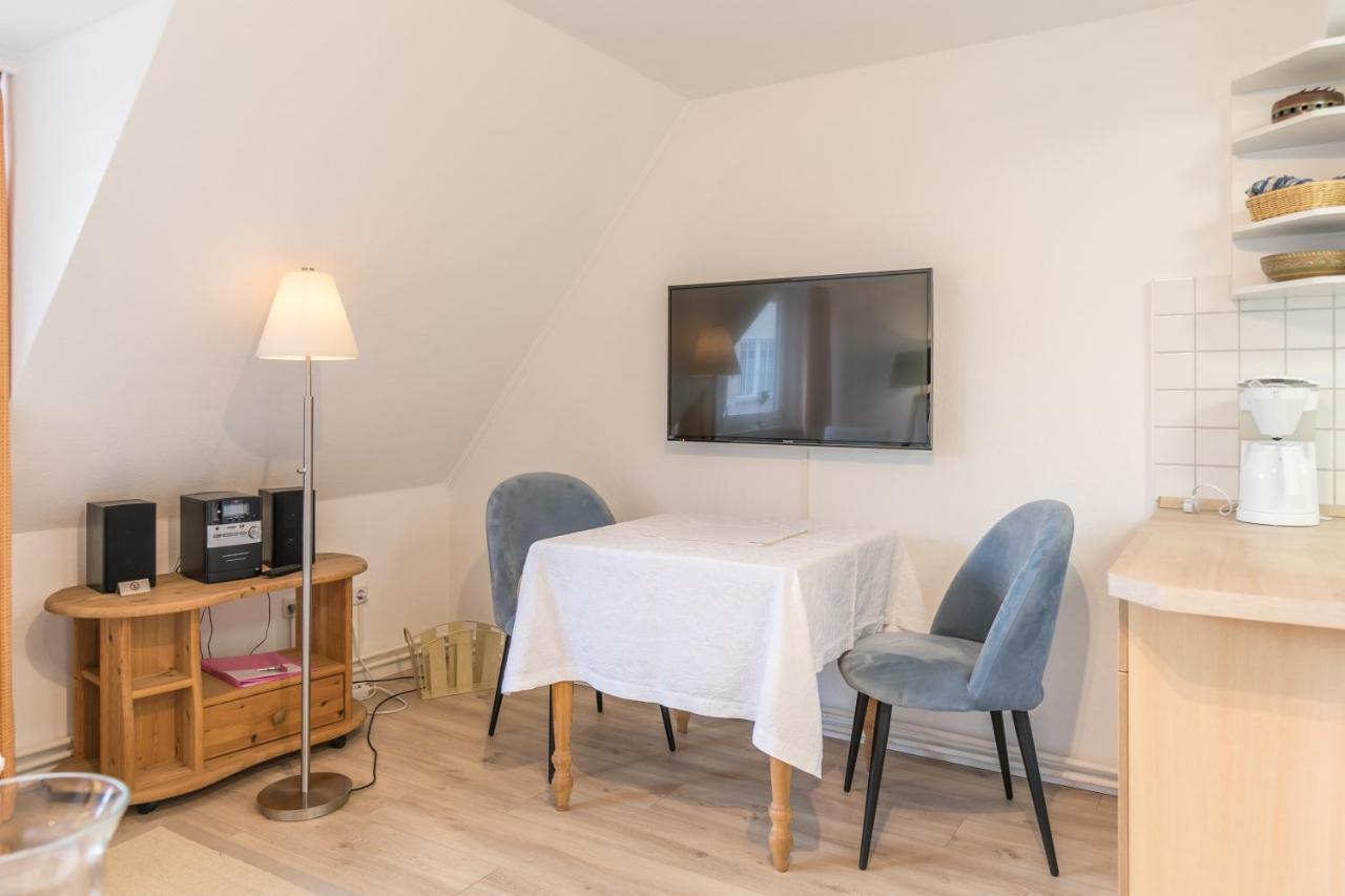 Haus Alleestrasse 37 Haus Alleestrasse 37, Wohnung 3 Бюзум Экстерьер фото